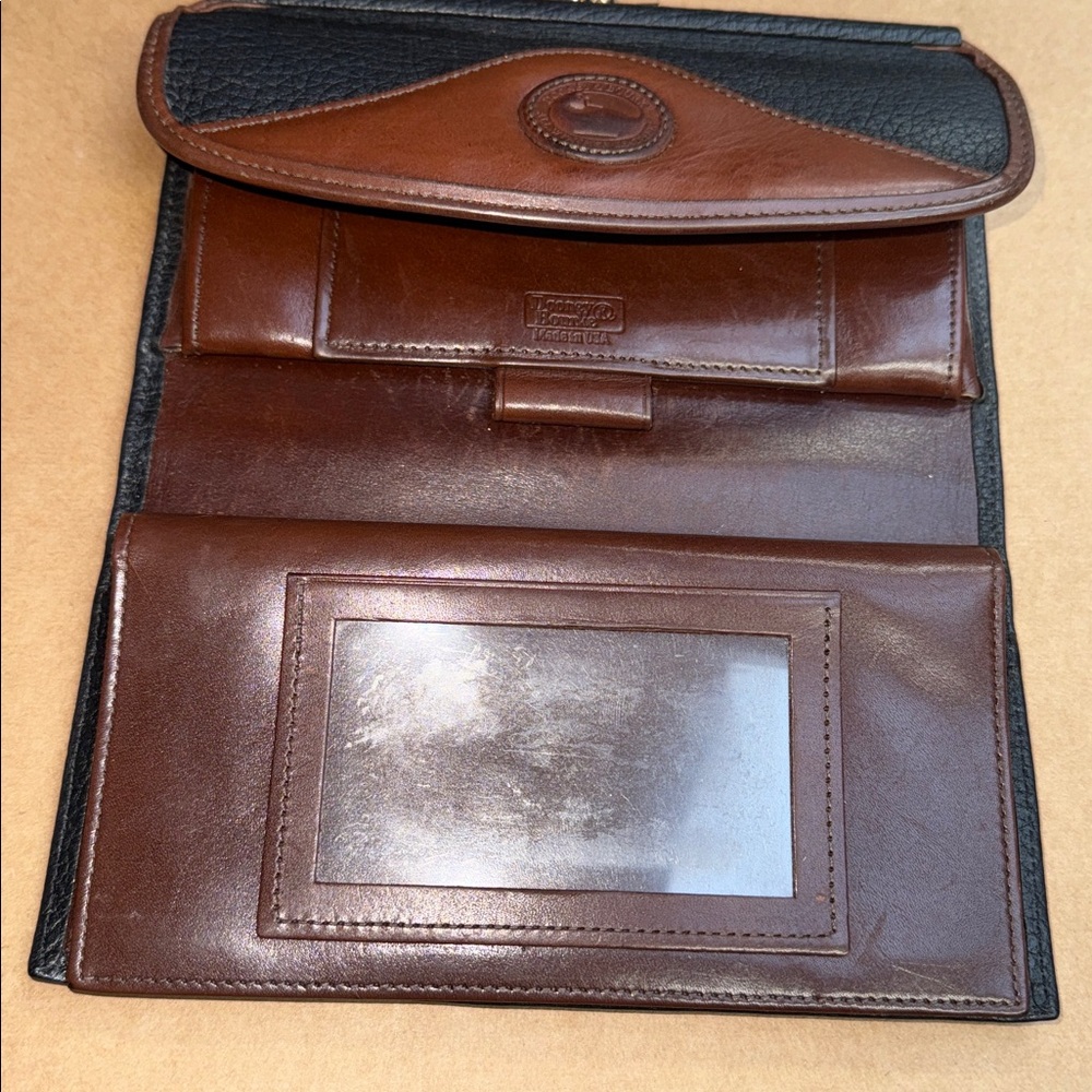 Dooney & Bourke Vintage All Weather Leather - Picture 9 of 11